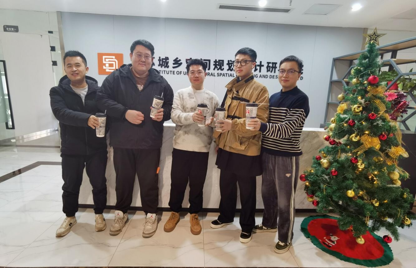 1703493128273622.jpg 1703493128273622.jpg